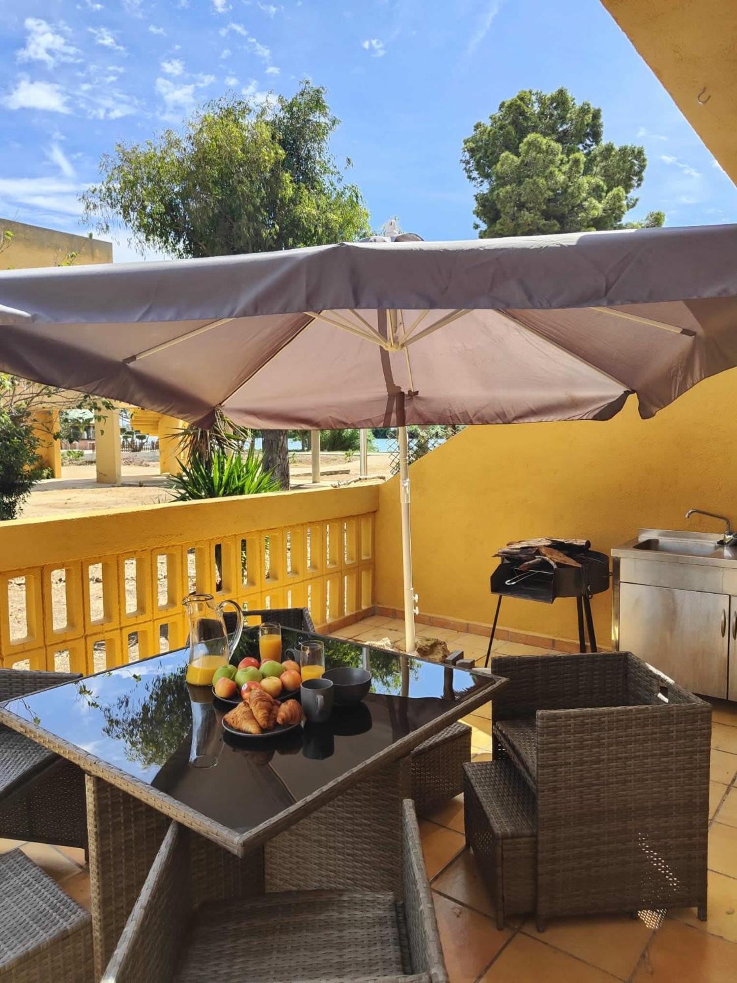 Faro Del Delta Apartment Deltebre Ngoại thất bức ảnh